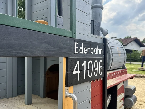 Eröffnung Spielplatz (2)