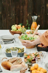Dinner_pexels-julia-m-cameron-8841090_klein.jpg