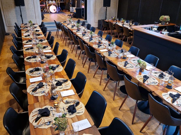 Event drinnen