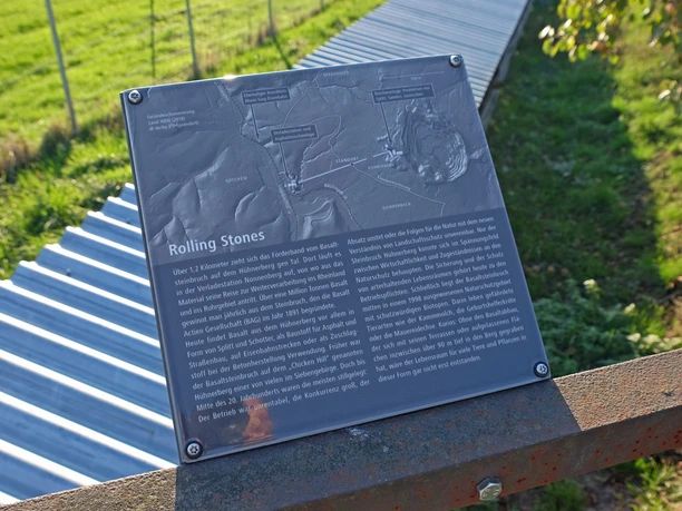 Foerderband-Huehnerberg-Infotafel