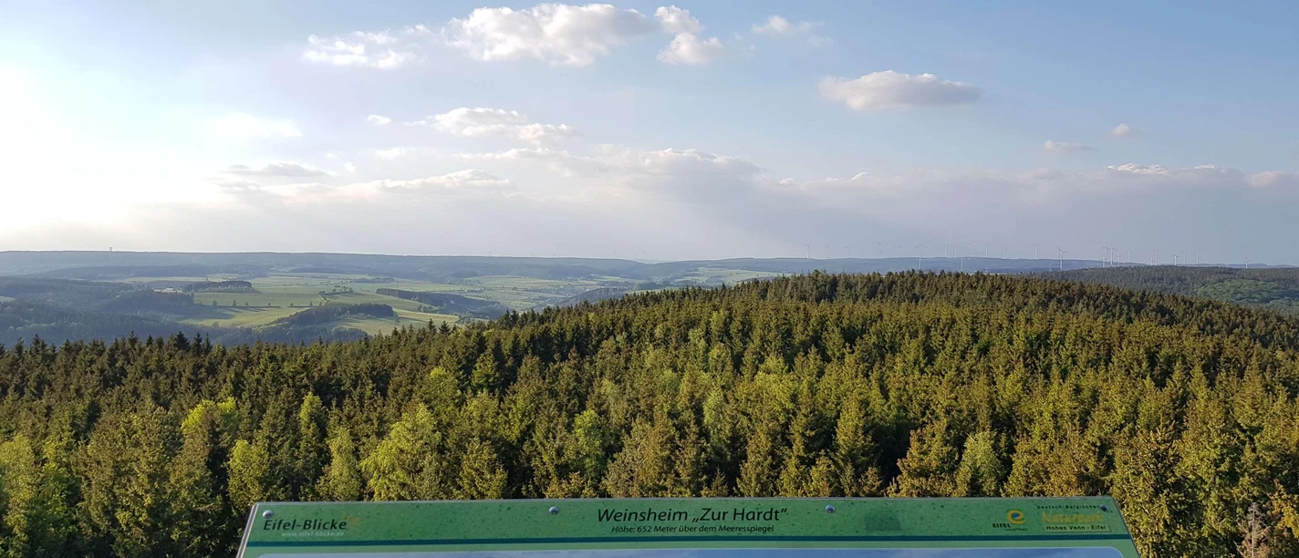 Eifel-Blick "Zur Hardt" bei Weinsheim