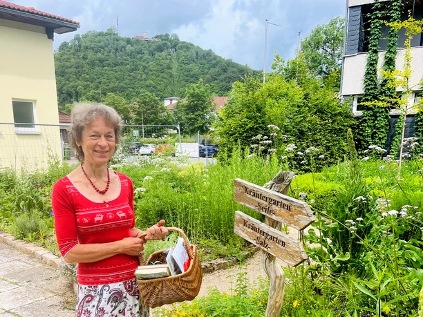 MajaKrause.jpg Kneipp- und Kräuterwanderführerin