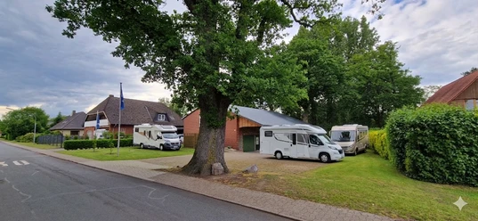 Außenansicht - Wohnmobilstellplatz Brauel