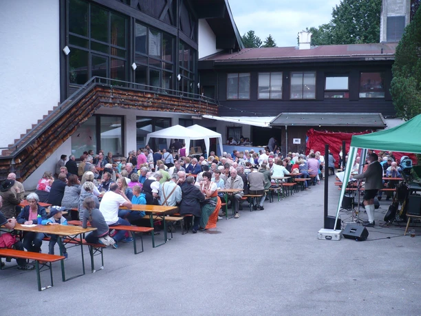 Grillfest BK.JPG