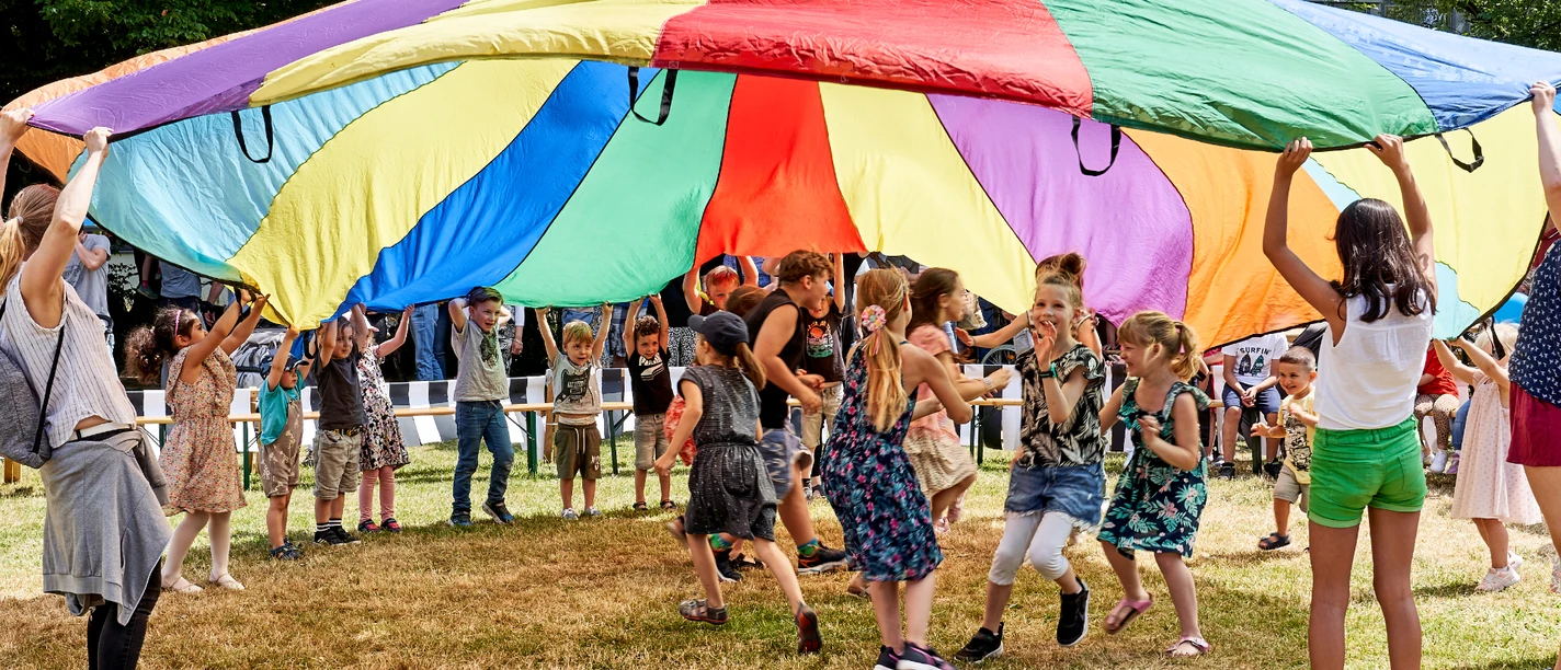 Stadtpark-Sommer - Wir spielen wie im Zirkus