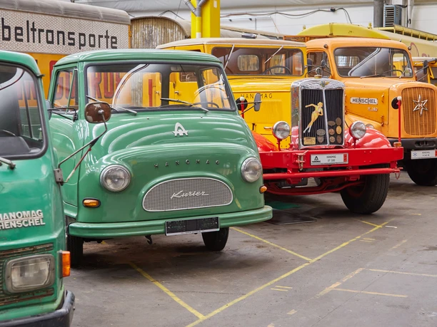 Sammlung_LKW+BUS