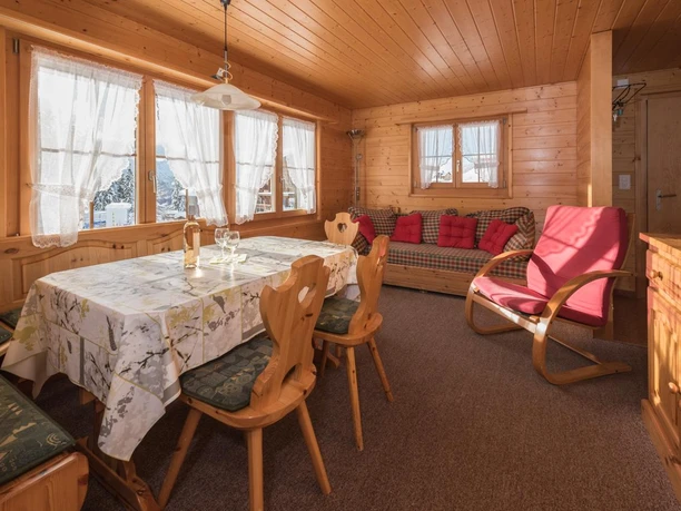 Wohnraum mit Terrasse