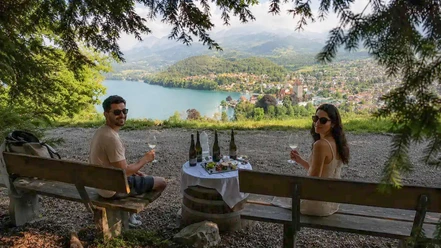 swiss-local-adventures-picknick-spiez-bucht.jpg