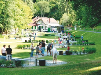 Minigolf - Martin Fromme.JPG