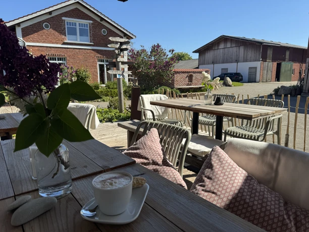 Hof Icken Café.jpg