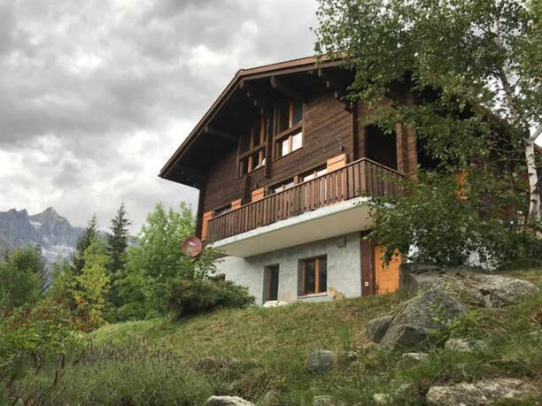 Ch04_02_Ansicht_Haus