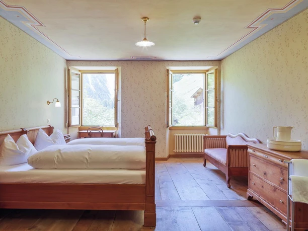 Hotel Ofenhorn Nostalgie Zimmer