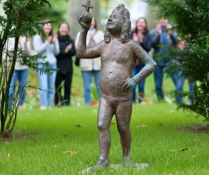 Pressebild Märchenfiguren - Spaziergang (Canva).png