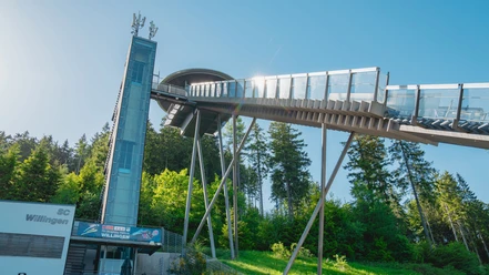 Anlaufturm der Mühlenkopfschanze Anlaufturm der Mühlenkopfschanze