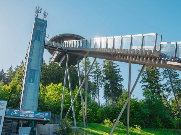 Anlaufturm der Mühlenkopfschanze Anlaufturm der Mühlenkopfschanze