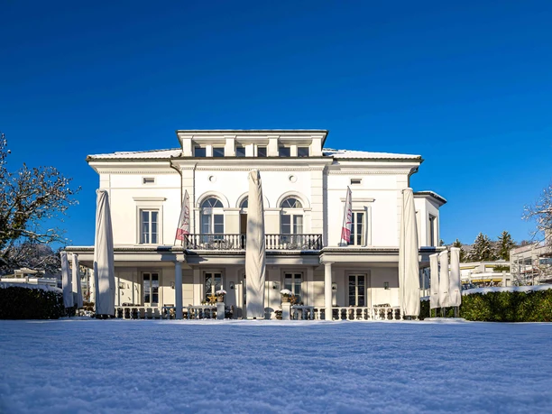 Villa Schweizerhof winter