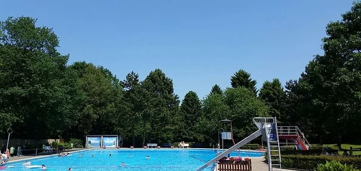 selected_csm_cropmiddle_Freibad_c77432e654.jpg