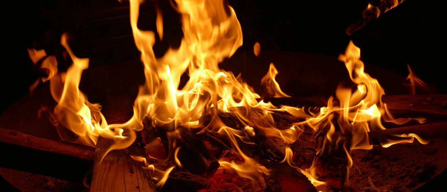 pexels-Lagerfeuer-Indianer.jpg