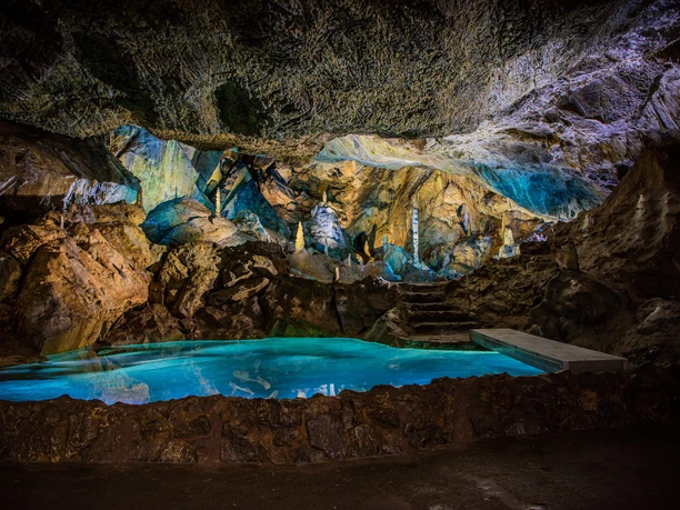 Goethesaal in der Baumannshöhle Rübeland Goethesaal in der Baumannshöhle Rübeland