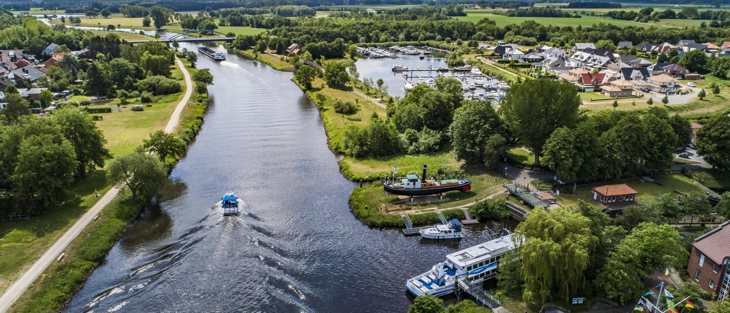 Das Emsland von oben – Blick auf die Ems in der Schifferstadt Haren (Ems) ©Emsland Tourismus GmbH (2).jpg