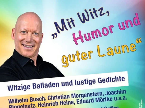 Veranstaltungsplakat Markus Maria Winkler lächelt, umgeben von Text über Witz, Humor und Gedichte.