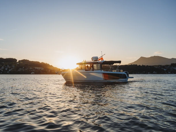 Swiss Lake Twins – Private Luxury Boat Tours on Lake Lucerne