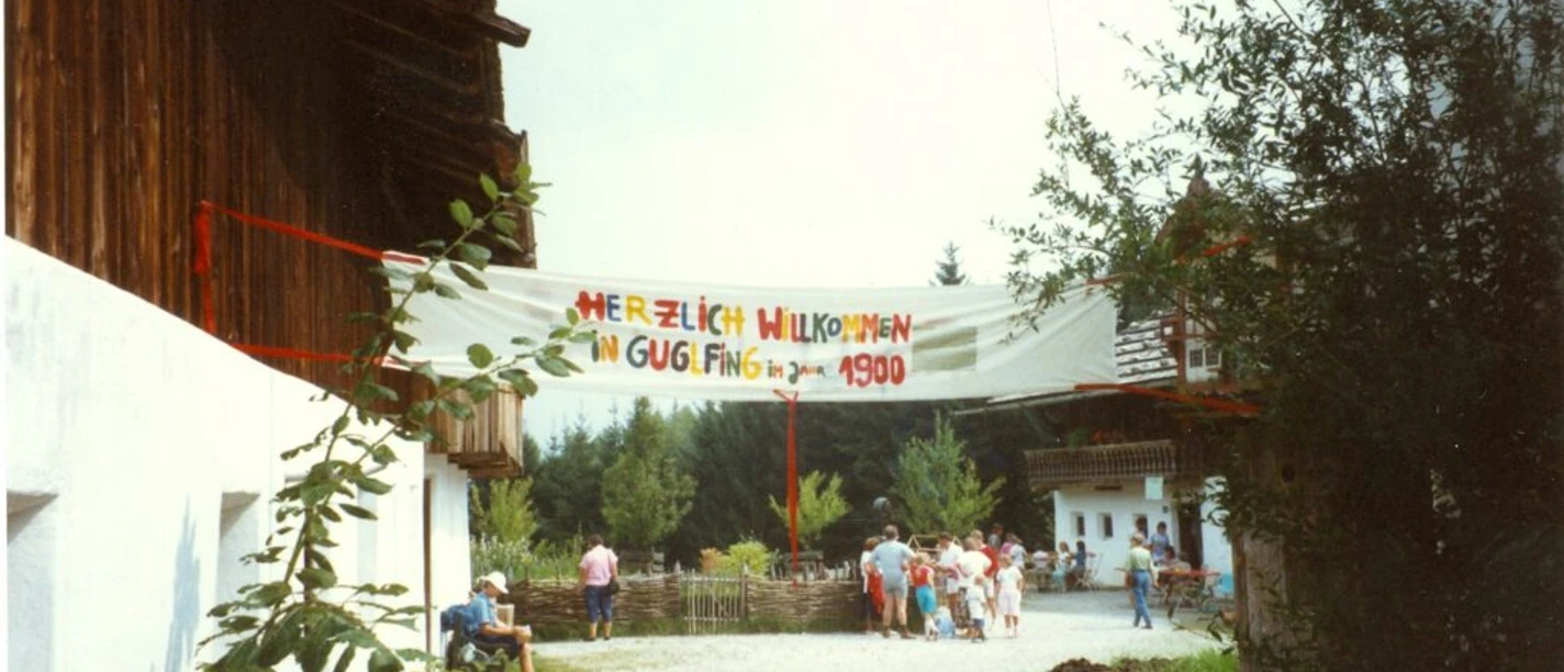 Kinderdorf-1984_Guglfing-1024x695.jpg