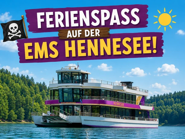 Ferienspass EMS Hennesee Ausflugsschiff EMS Hennesee mit Ferienprogramm-Schriftzug, Piratenflagge und Sonne