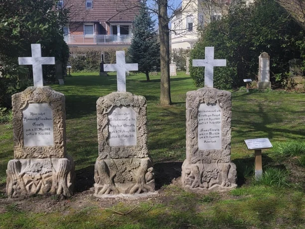 HISTOUR BÜ22 Alter Friedhof Büsum HISTOUR BÜ22 Alter Friedhof Büsum