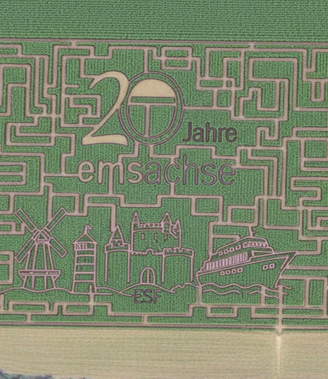 Mais-Irrgarten Mehringen_Ems-Achse _KI generiert.jpg