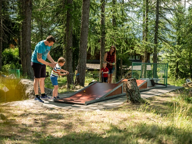 Familie Minigolf Reckingen Familie Minigolf Reckingen