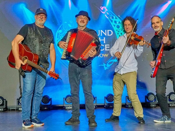 CRASHandOH. Irish Party-Folk für Bier, Bauch und Beine