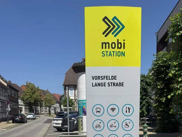 Schild der mobiStation in Vorsfelde