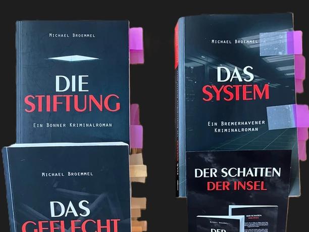 Bücher Michael Broemmel 2.jpeg