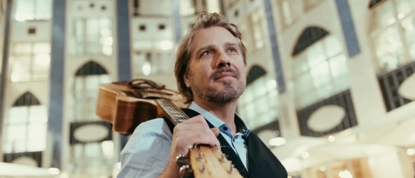 Alex Chilla.jpg