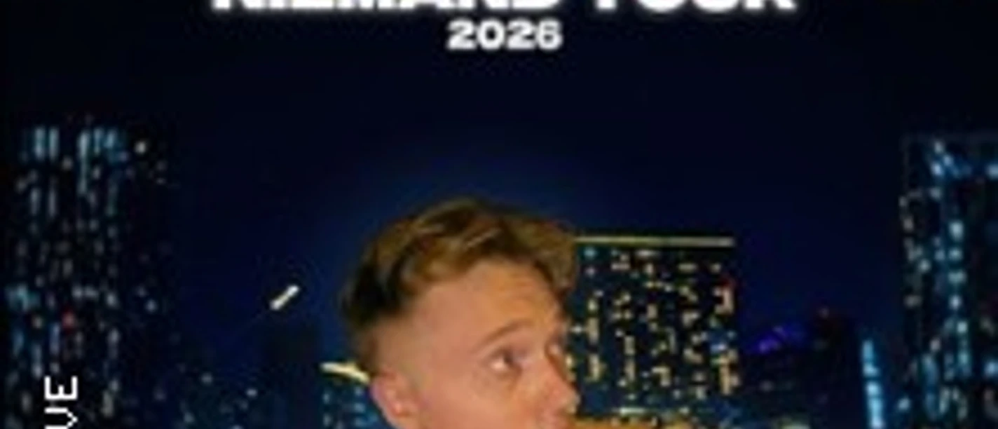 YFG Pave vor nächtlicher Skyline auf dem Plakat zur Niemand Tour 2026