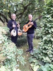 Gerd & Gerd im Garten.jpg