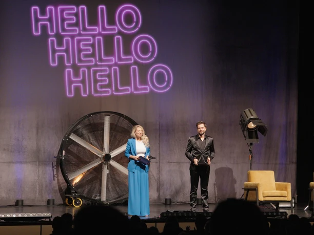 Belle und Stevens bei der True Crime 187 Show 15x15 © Christian Teubig.jpg
