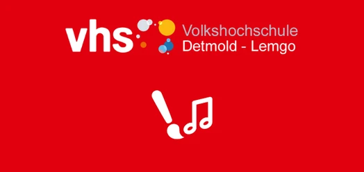 Rotes Banner der Volkshochschule Detmold-Lemgo mit weißem Musiknoten-Symbol