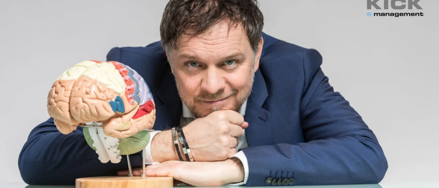 Volker Busch.jpg