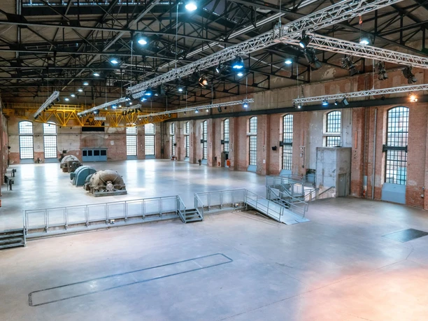 Geblaesehalle_leer_02_web.jpg