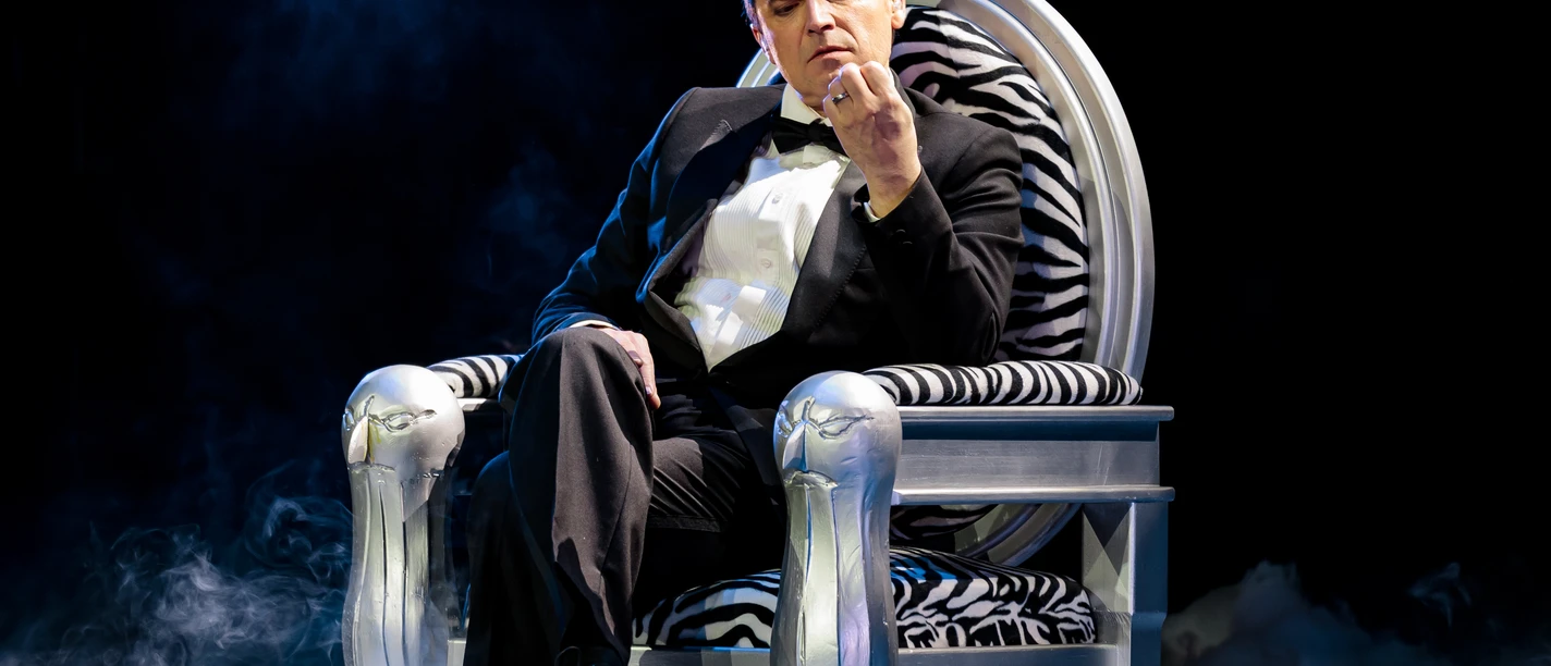 01_Falco_meets_Amadeus_(c)_Dominik_Gruss.jpg