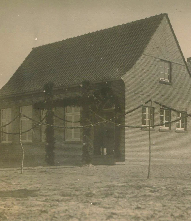 Bild6_Einweihung_Grundschule_Adorf.jpg