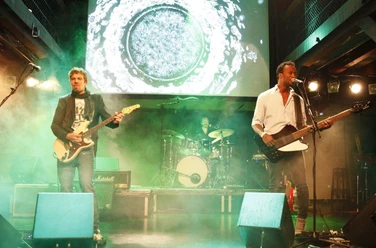 Mischa Gohlke Band _ Foto by Marie Tabuena 2-2x.png