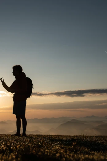 Teepause beim Aufstieg zum Simetsberg