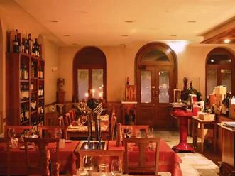 Casa Tolone Restaurant - Wine Bar