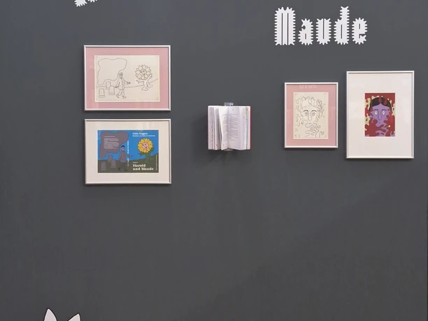 Caricatura Salon Ausstellungswand im Caricatura Museum Frankfurt.