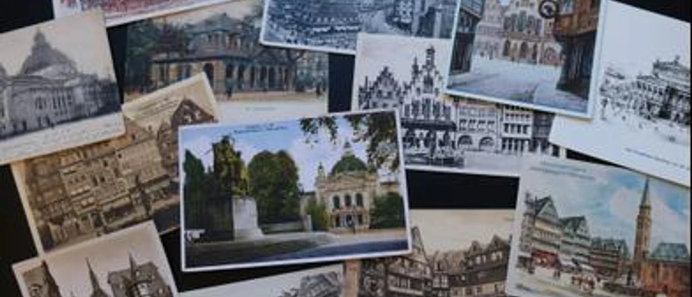 Postkartenverkauf-392x0.jpg