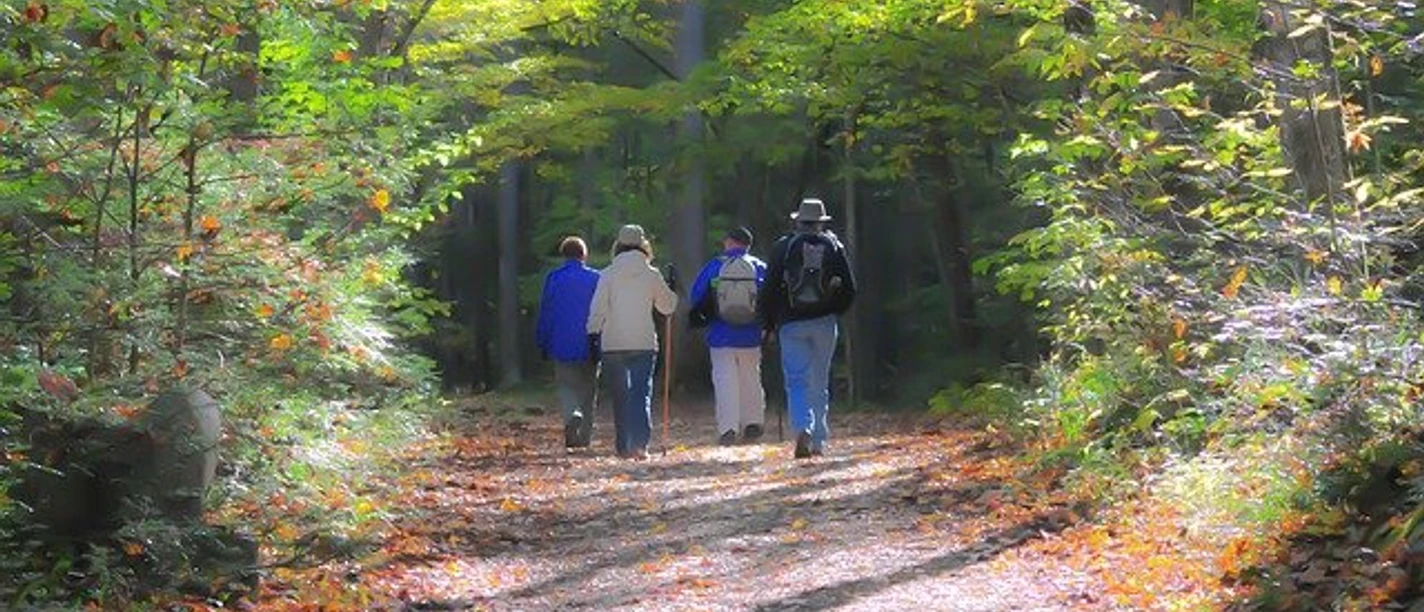 hiking-1232453_640
