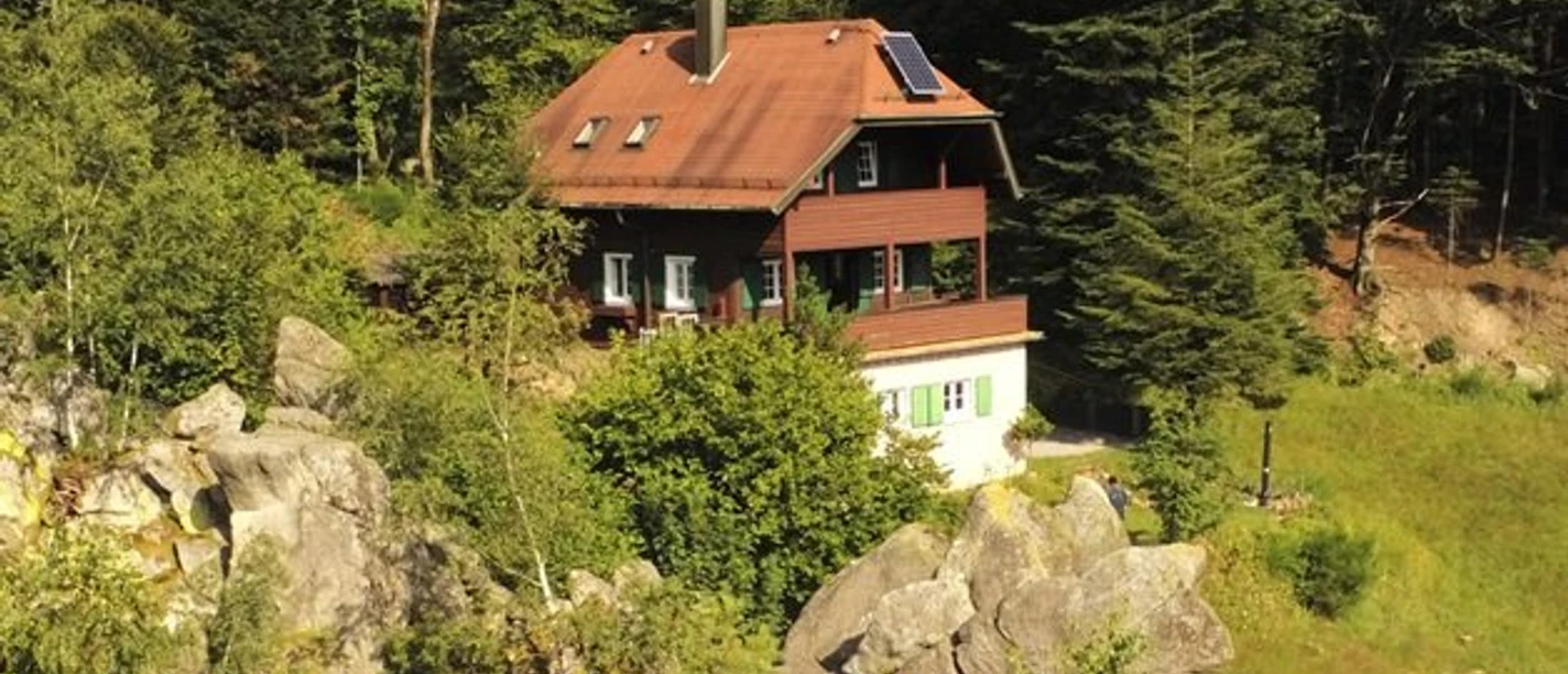 ofh-mit-felsen